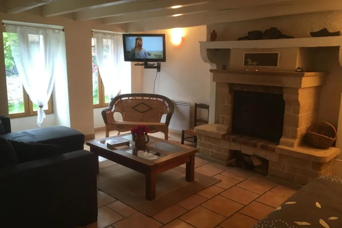 Chambres D'Hotes Dans Les Gorges De La Sioule Chouvigny France
